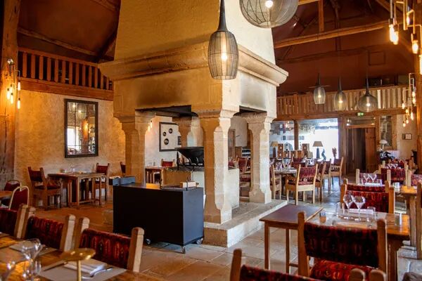 🍽️ Déjeuners d'affaires : Une pause gourmande à 20 min de Paris ! 💼